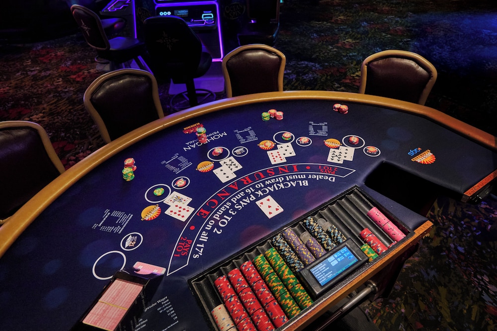 Mohegan Pennsylvania Casino Resort Adults Only 21 - photo 24