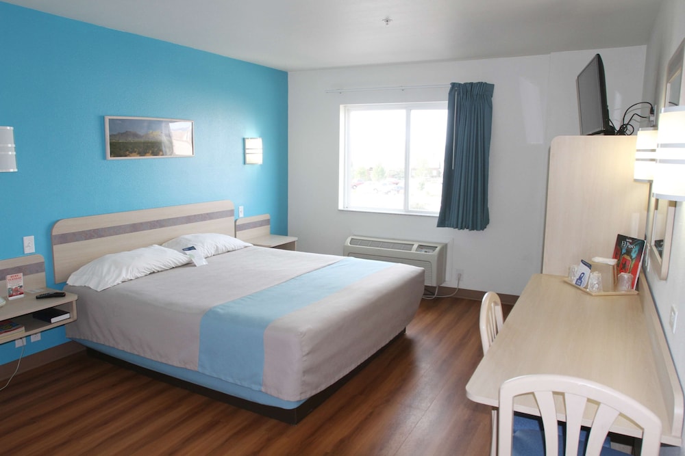 Motel 6 Las Cruces NM Telshor - photo 16