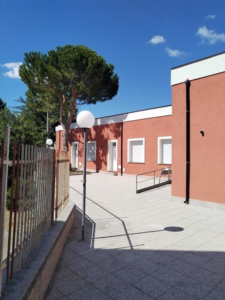 San Tommaso in Villa Caldari, Italy