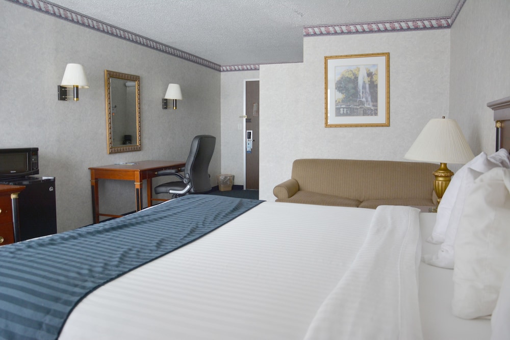 Travelodge by Wyndham Milwaukee - photo 20