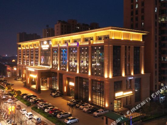 Deyuan Hotel — 4-Star Luxury Hotel in Jincheng, People's Republic of China