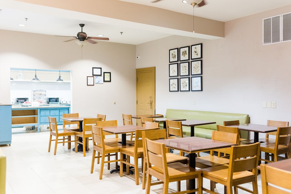 Country Inn & Suites by Radisson Helen GA - photo 51