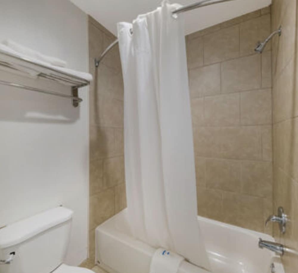 Super 8 by Wyndham Wichita Falls - photo 18