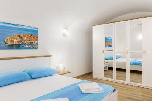 Beach Apartment Francesko near Old Town