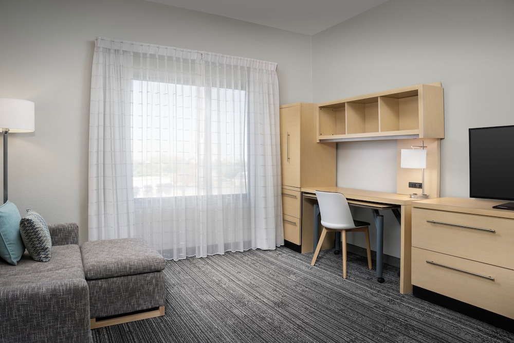 TownePlace Suites Dallas DeSoto - photo 9