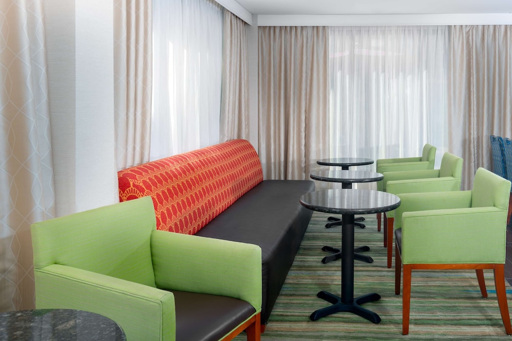 Hampton Inn Bonita Springs Naples North - photo 6