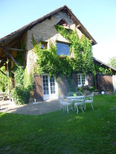 La Rolandière pet-friendly hotel Faverges-De-La-Tour