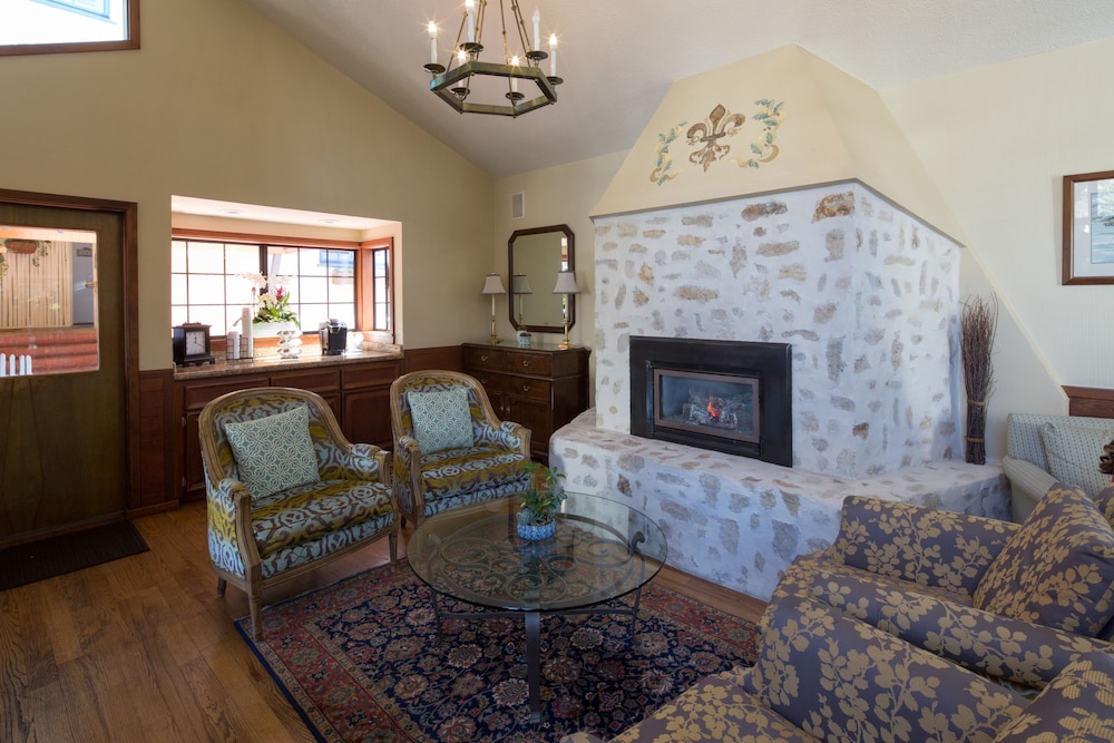 Normandy Inn - photo 14
