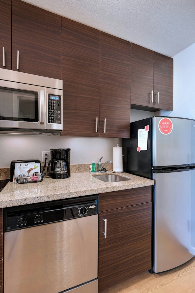 TownePlace Suites Monroe - photo 11