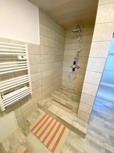 Cosypoppy - carbon neutral hotel in Unknown City