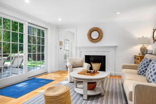55 Wianno Circle Osterville O Captain My Captain pet-friendly hotel Osterville