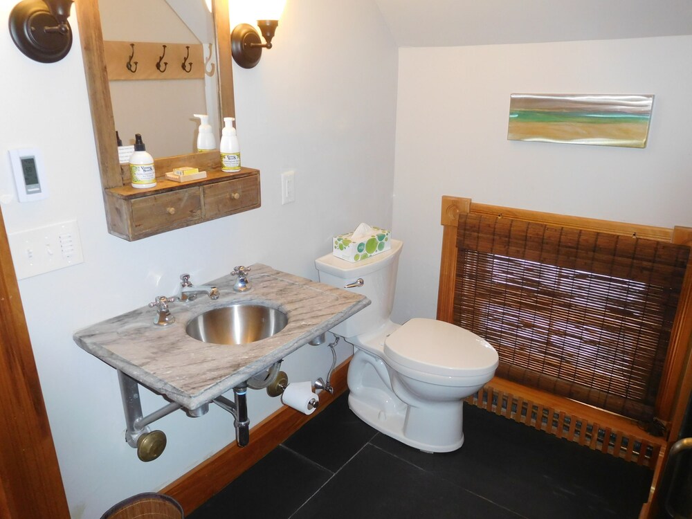 Mt. Philo Inn - photo 82