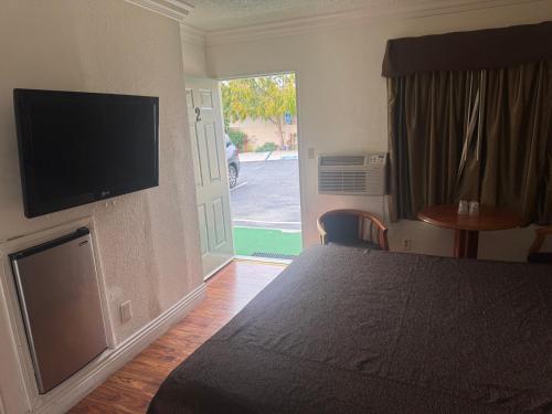 Haystack Motel in Long Beach, United States