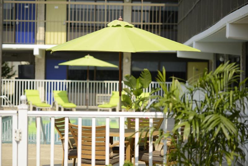 Atlantic Oceanside Dewey in Georgetown, United States