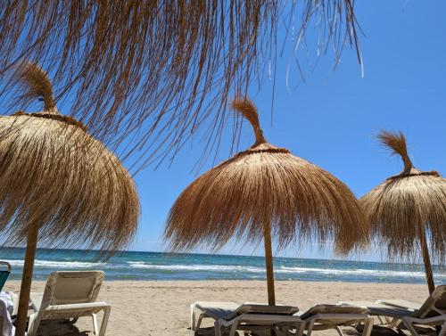 Playa Alicate 2 Bedroom Beach Apartment — 4-Star Luxury Hotel in Marbella, Spain
