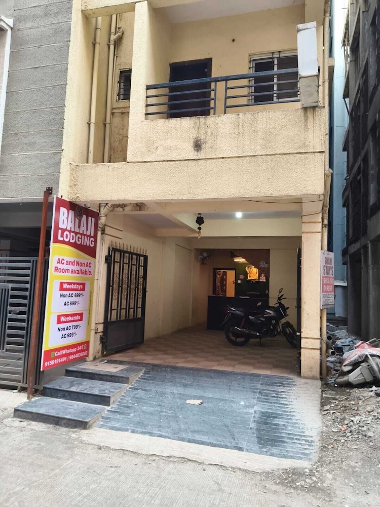 Balaji Lodging in Unknown City, India