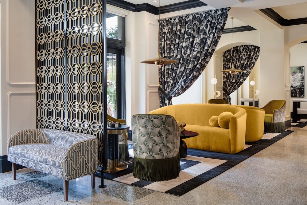 LaSalle Boutique Hotel - photo 2