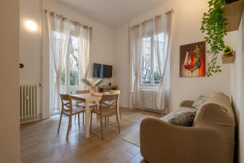 Pascoli Garden Apartment Città Studi — 4-Star Luxury Hotel in Milan, Italy