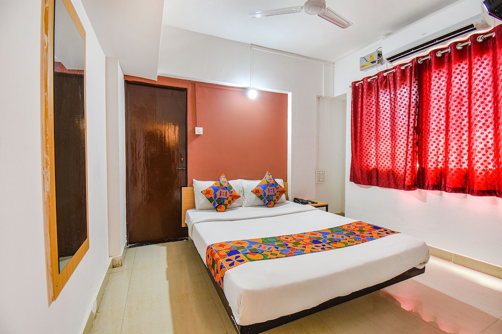 Fabexpress Green Leaves - last minute hotel in Pune