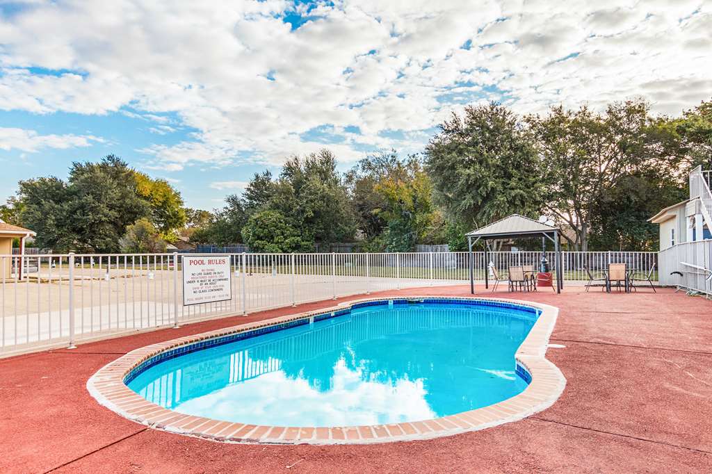 Motel 6 Waxahachie TX - photo 9