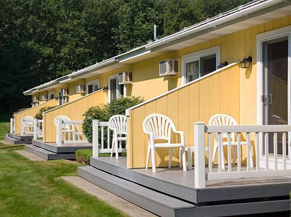 Colonel Williams Resort and Suites - photo 20