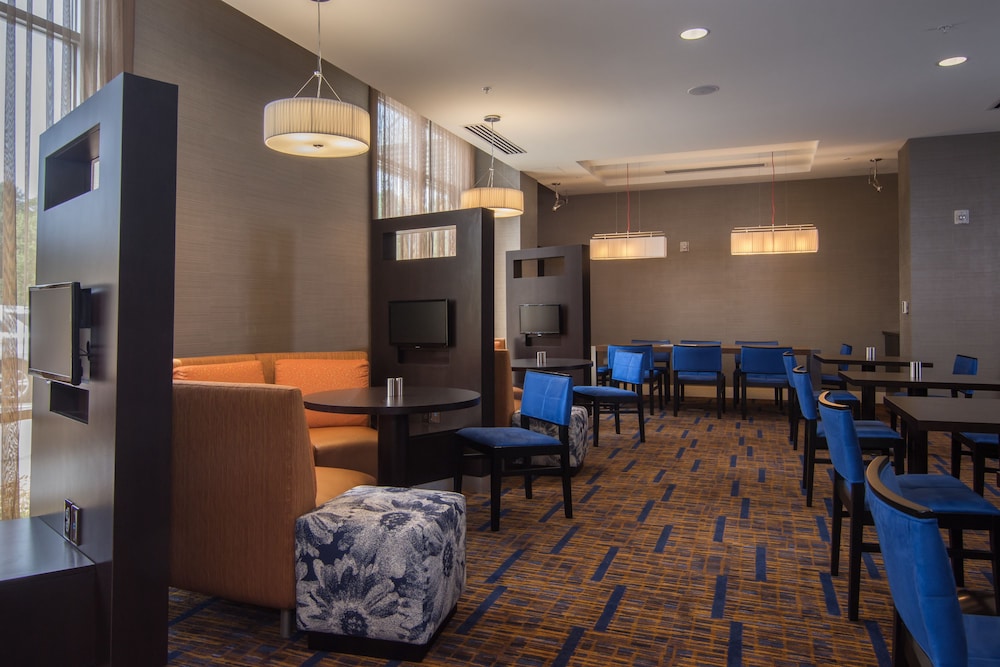 Courtyard Raleigh Durham Airport Brier Creek - photo 25