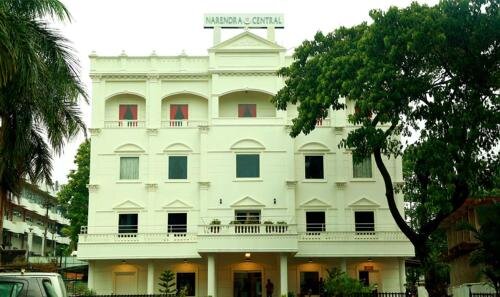 Hotel Narendra Central — 4-Star Luxury Hotel in Muvattupula, India