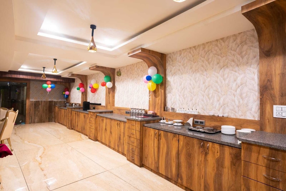 Hotel Dev Residency - carbon neutral hotel in Neemuch