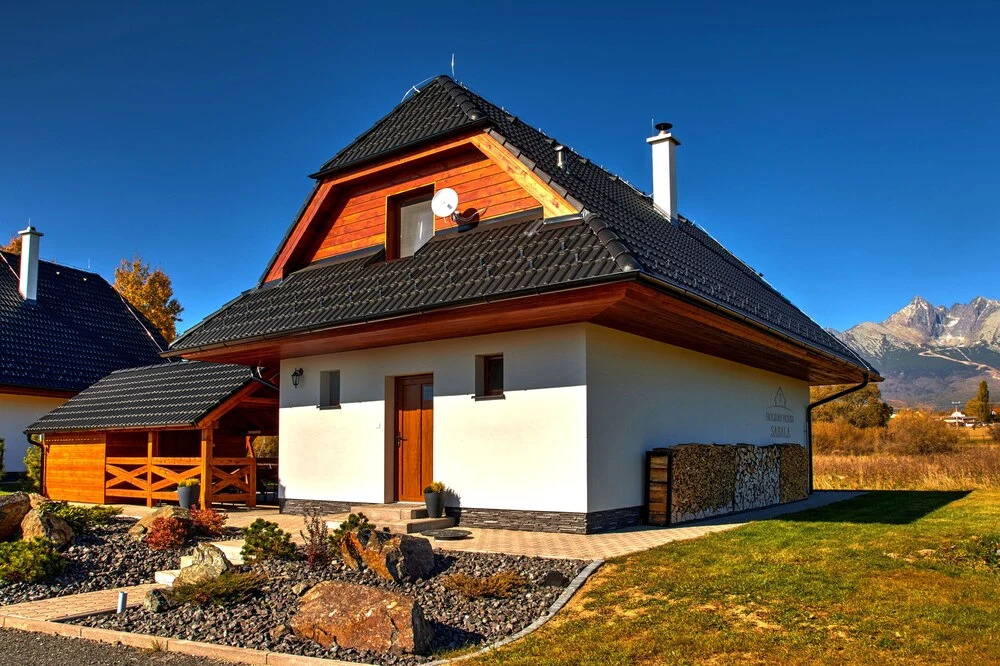 Holiday House Sabala 2 — 4-Star Luxury Hotel in Nova Lesna, Slovakia