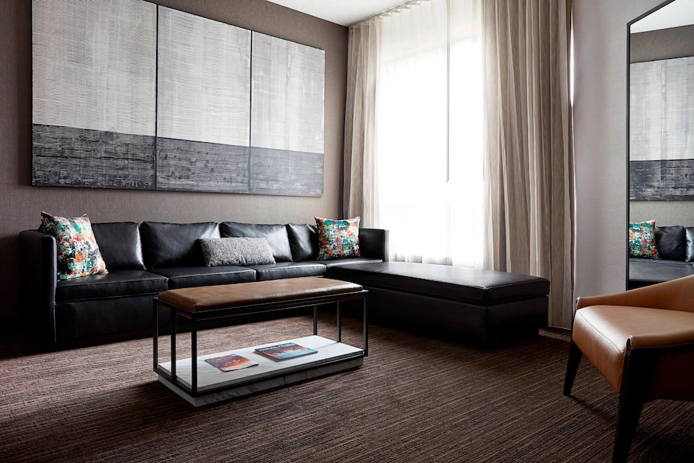 New York Marriott at the Brooklyn Bridge - photo 34