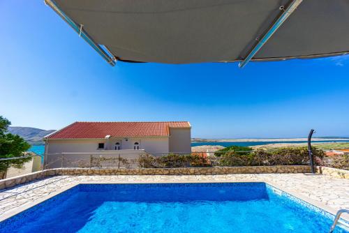 Federica — 4-Star Luxury Hotel in Novalja, Croatia