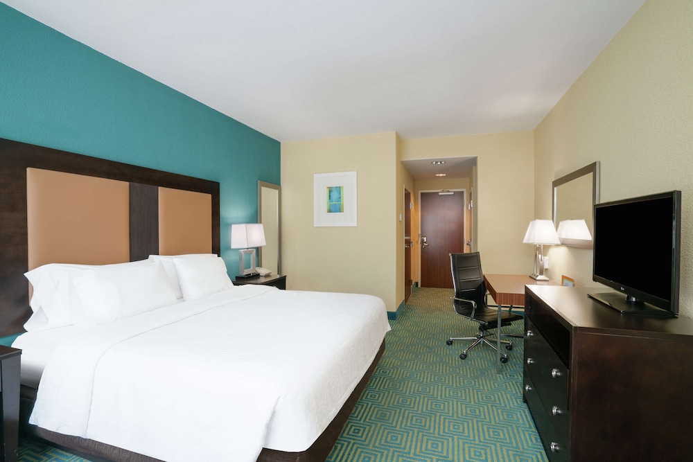 Hilton Garden Inn Dalton - photo 12