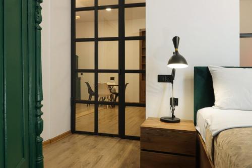 Stylish 1BR Apartment in Tbilisi By Wehost