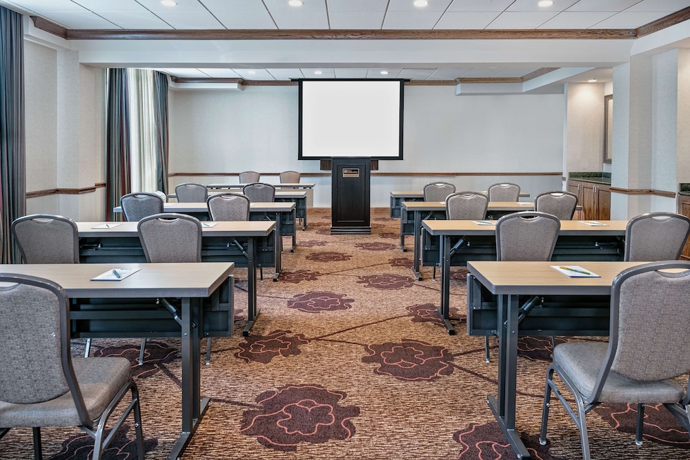Hilton Garden Inn San Antonio Airport - photo 33
