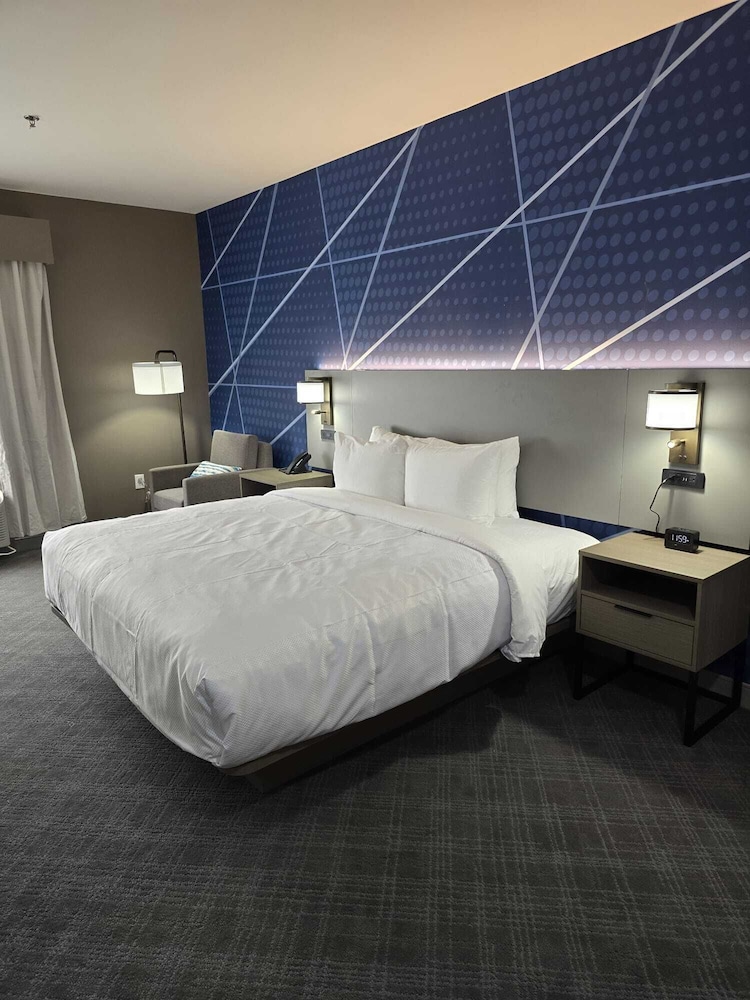 Comfort Inn & Suites Prince George Fort Lee - photo 8