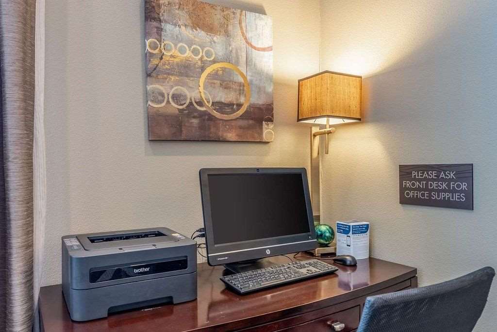 AmeriVu Inn and Suites Chisago City - photo 6