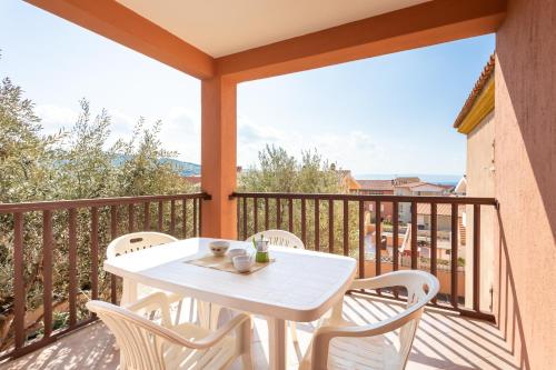 Sea View — 4-Star Luxury Hotel in None, Italy