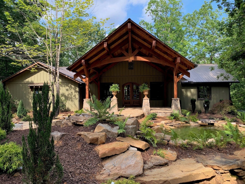 Lake Rabun Hotel & Restaurant - photo 2
