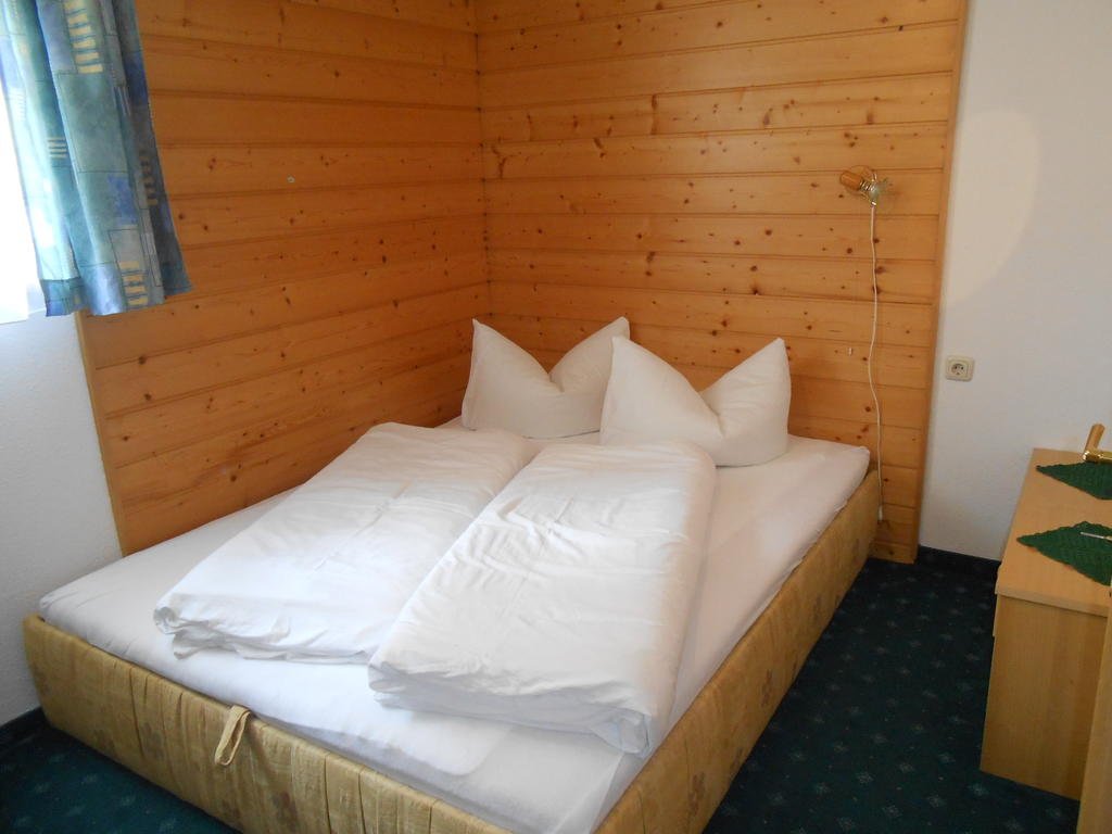 Haus Fernblick — 4-Star Luxury Hotel in Kappl, Austria