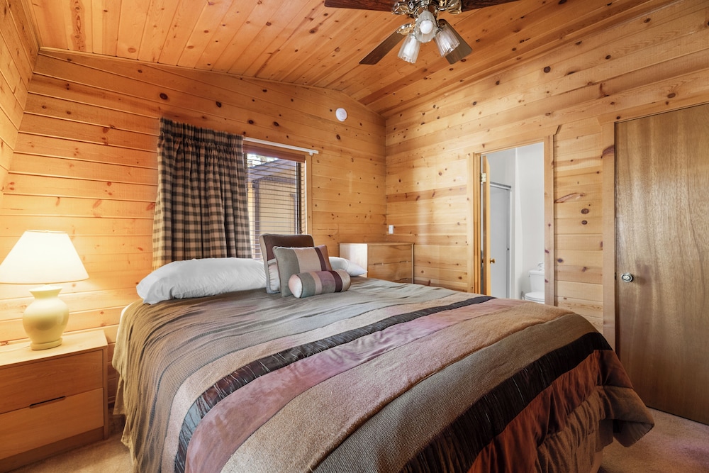 Lazy Days — Big Bear City — photo 3