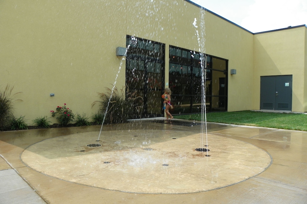 Holiday Inn Hotel & Suites Charleston West by IHG - photo 43