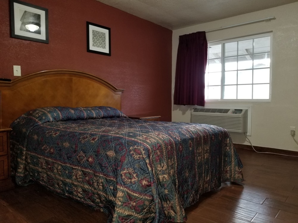 Buckboard Motel - photo 15