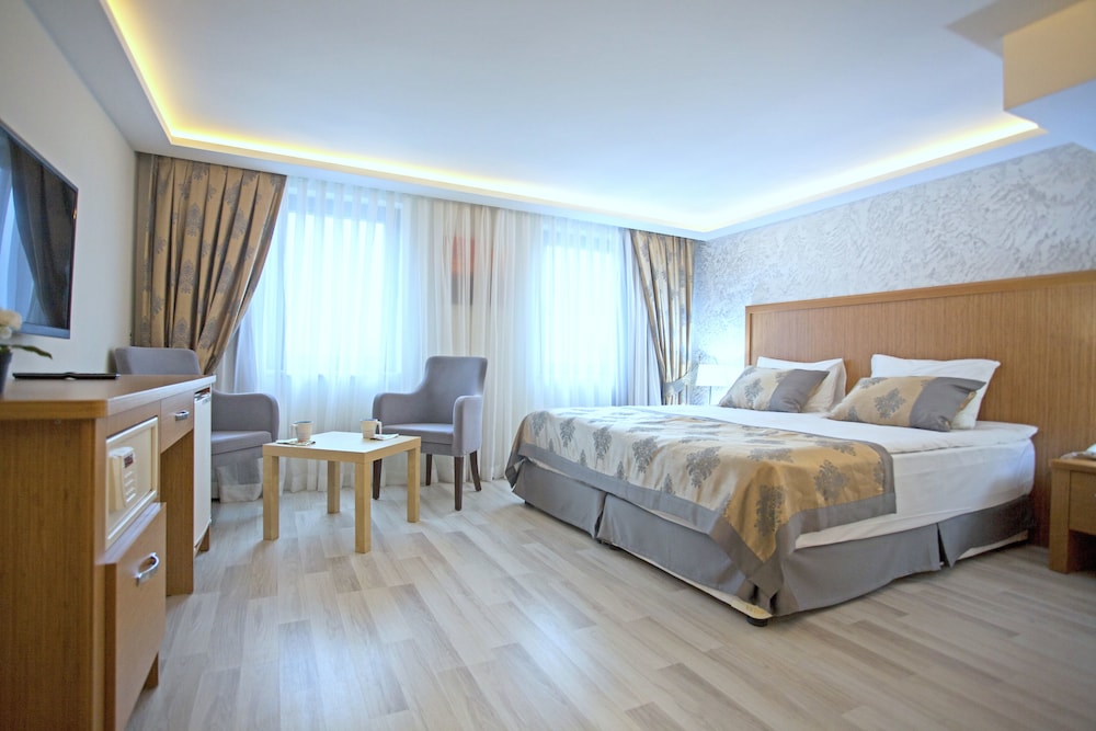 Waw Hotel Galataport — 4-Star Luxury Hotel in Istanbul, Turkey