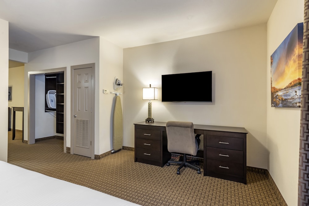 Stay Over Suites - photo 6