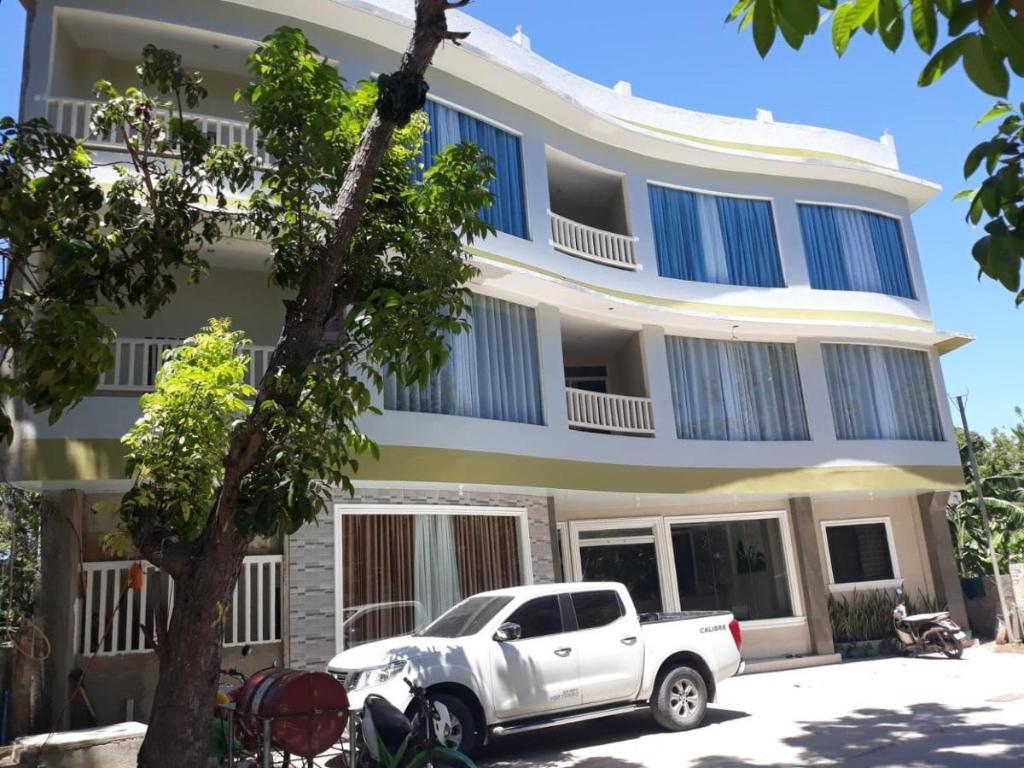 Sandscape Hotel - last minute hotel in Cebu City