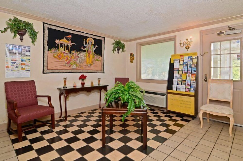 Motel 6 Sandersville GA - photo 5