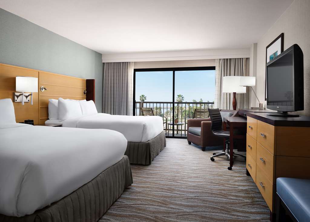 Sonesta Redondo Beach & Marina - photo 32