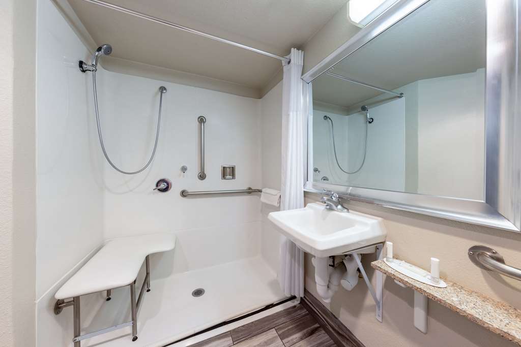 Comfort Inn Lathrop Stockton Airport - photo 20