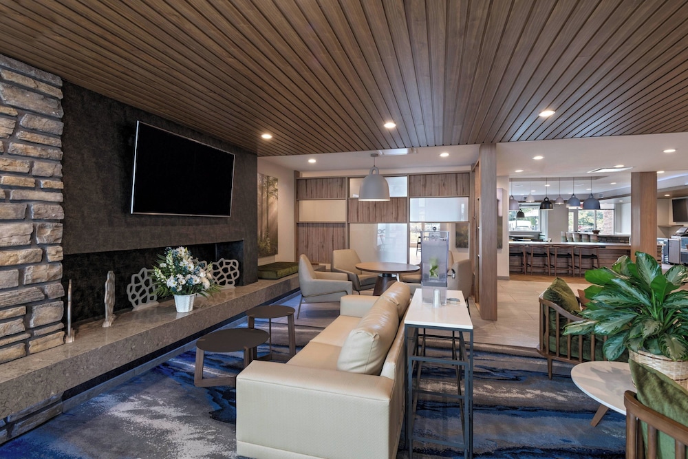 Fairfield Inn & Suites by Marriott Houston Missour — hotel in Missouri City