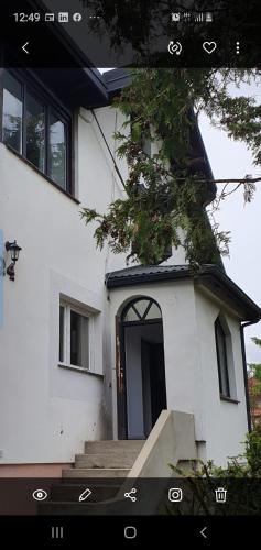Millanova - carbon neutral hotel in Milanowek